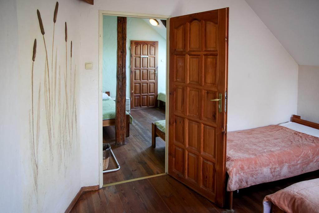 Uroczysko Deresze Villa Gilawy Ngoại thất bức ảnh